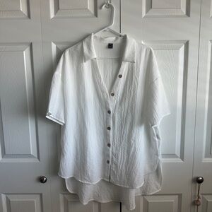 SHEIN Textured White Button-Up Blouse